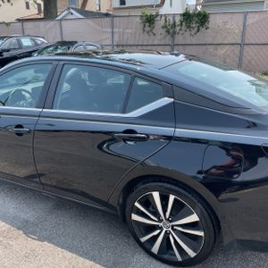 2021 Nissan ALTIMA 2.5 SR — фото 6