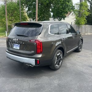 KIA TELLURIDE S - 8