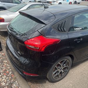 FORD FOCUS SE - 7