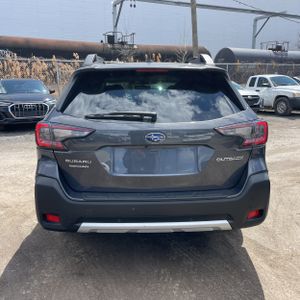 SUBARU OUTBACK LIMITED - 7
