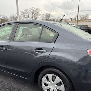 SUBARU IMPREZA 2.0I - 6