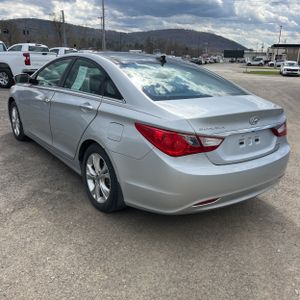 HYUNDAI SONATA LIMITED - 5