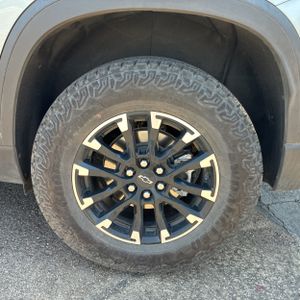 2025 Chevrolet TRAVERSE Z71 — миниатюра 18
