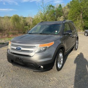 FORD EXPLORER XLT - 1