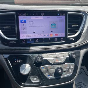 2025 Chrysler PACIFICA LIMITED — миниатюра 36
