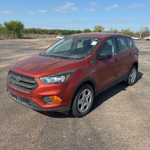 FORD ESCAPE S - 1