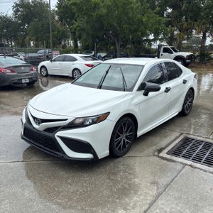 TOYOTA CAMRY - 1