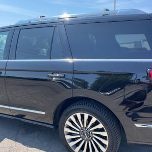 صورة 6 لـ 2020 Lincoln NAVIGATOR RESERVE