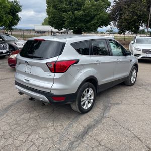 FORD ESCAPE SE - 8
