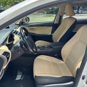 2021 Lexus NX 300 BASE — миниатюра 32