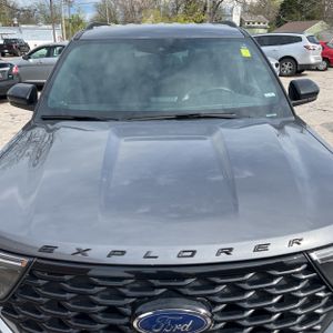 FORD EXPLORER ST-LINE - 6