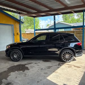 MERCEDES-BENZ GLC - 3