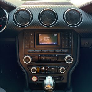 صورة مصغرة 36 لـ 2017 FORD MUSTANG V6