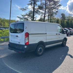 FORD TRANSIT 150 - 8