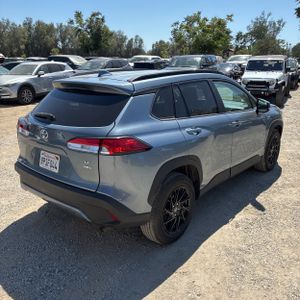 2022 Toyota COROLLA CROSS LE photo 8