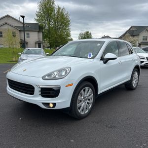 PORSCHE CAYENNE S - 1
