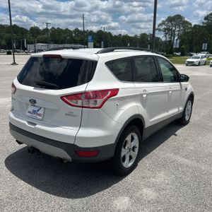 FORD ESCAPE SE - 8