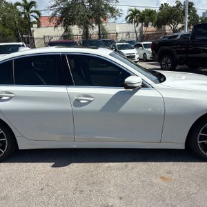 صورة 11 لـ 2019 BMW 3 SERIES 330I