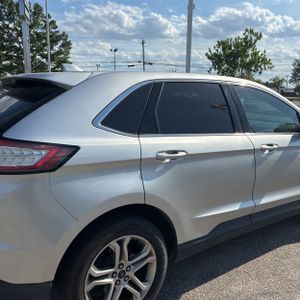 FORD EDGE TITANIUM - 9