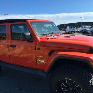 صورة 13 لـ 2018 JEEP WRANGLER UNLIMITED SAHARA