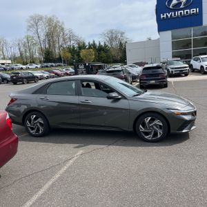 HYUNDAI ELANTRA SEL SPORT - 10
