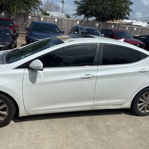 2015 Hyundai ELANTRA SE photo 4