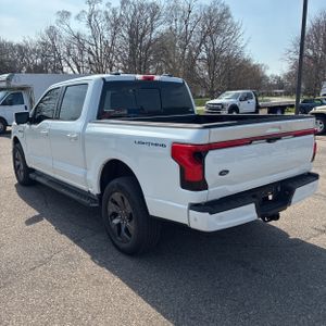 FORD F150 LIGHTNING LARIAT - 5