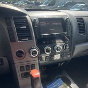2012 Toyota SEQUOIA PLATINUM 照片 41