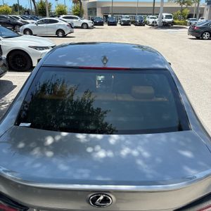 2022 Lexus RC 300 BASE — миниатюра 15