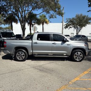 صورة 10 لـ 2021 Toyota TUNDRA 1794 EDITION