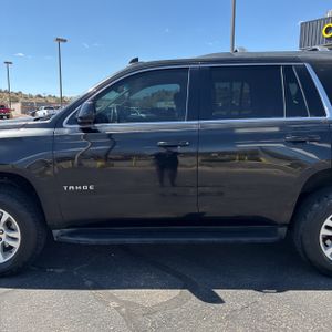 CHEVROLET TAHOE LT - 4