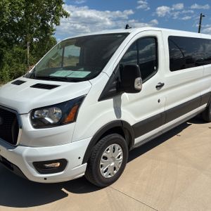 FORD TRANSIT-350 PASSENGER V. XLT - 2