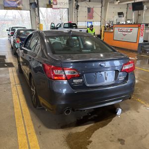 SUBARU LEGACY 2.5I LIMITED - 5