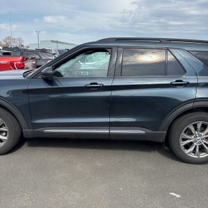 FORD EXPLORER XLT - 3