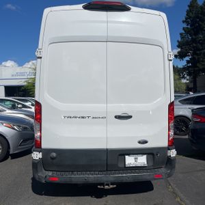 FORD TRANSIT 350 HD - 6
