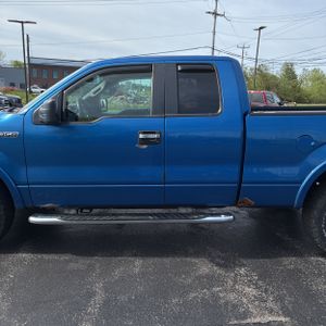 FORD F-150 STX - 4