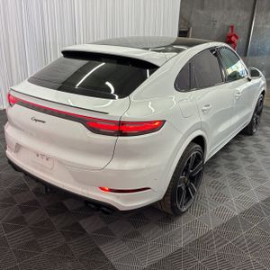 PORSCHE CAYENNE - 8