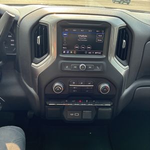 صورة مصغرة 41 لـ 2021 Chevrolet SILVERADO 1500 CUSTOM