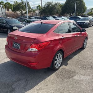 2013 Hyundai ACCENT GLS — фото 8