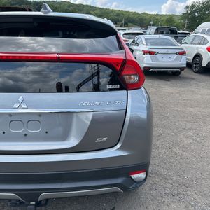 صورة 23 لـ 2019 Mitsubishi ECLIPSE CROSS SE