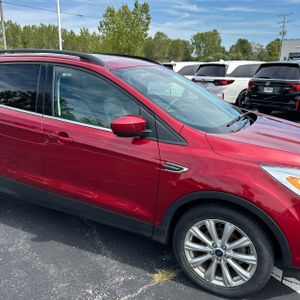 صورة 13 لـ 2019 FORD ESCAPE SEL