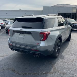 FORD EXPLORER ST - 8