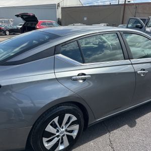 NISSAN ALTIMA 2.5 S - 8