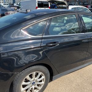 صورة 9 لـ 2016 FORD FUSION S