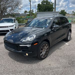 PORSCHE CAYENNE PLATINUM EDITION - 1