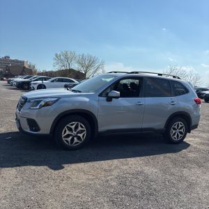 SUBARU FORESTER PREMIUM - 3