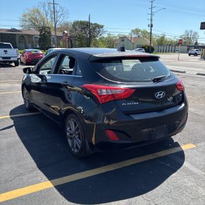 HYUNDAI ELANTRA GT BASE - 5