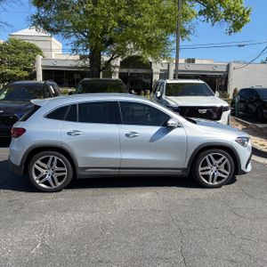MERCEDES-BENZ GLA AMG - 10