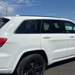 JEEP GRAND CHEROKEE ALTITUDE - 9