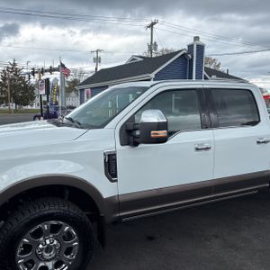 FORD F-250 SUPER DUTY KING RANCH - 2